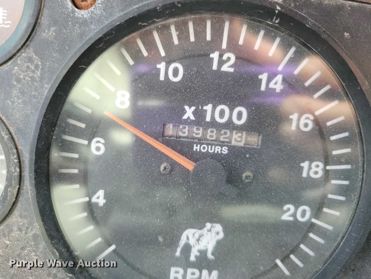 image for item DX7431 1999 Mack CH600 semi truck