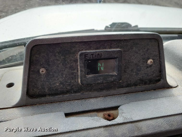 image for item DX7431 1999 Mack CH600 semi truck