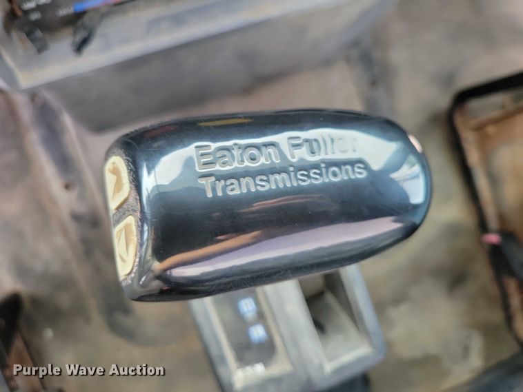 image for item DX7431 1999 Mack CH600 semi truck