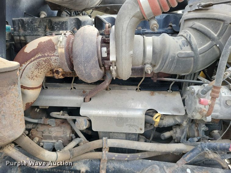 image for item DX7431 1999 Mack CH600 semi truck