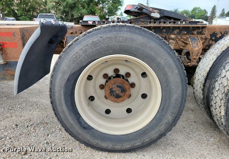 image for item DX7431 1999 Mack CH600 semi truck