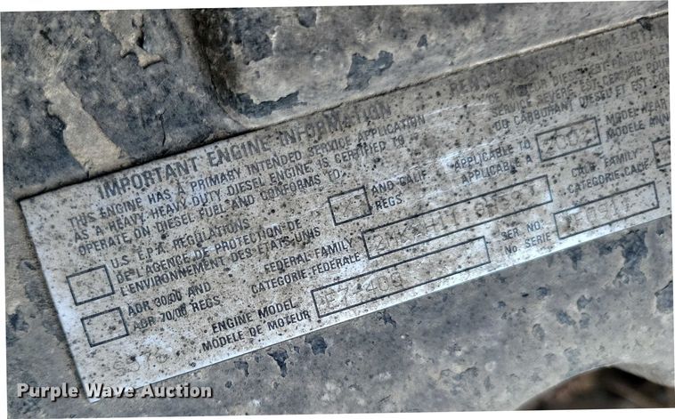 image for item DX7432 2003 Mack CH613 semi truck