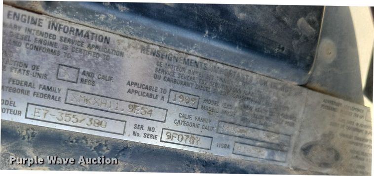 image for item DX7433 1999 Mack CH600 semi truck