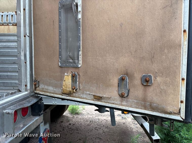 image for item DX7981 2006 Great Dane 7811TZ-1A refrigerated van trailer