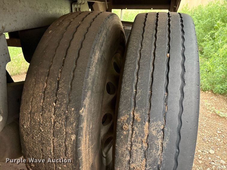 image for item DX7981 2006 Great Dane 7811TZ-1A refrigerated van trailer