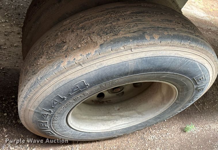 image for item DX7981 2006 Great Dane 7811TZ-1A refrigerated van trailer