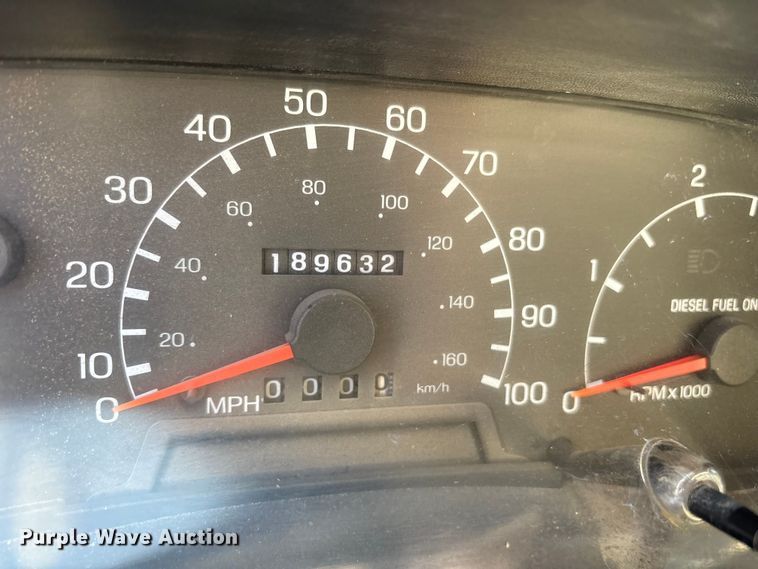 image for item DY0936 2000 Ford F650 water truck