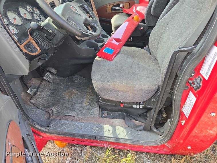 image for item DY1103 2010 International ProStar Eagle Cab