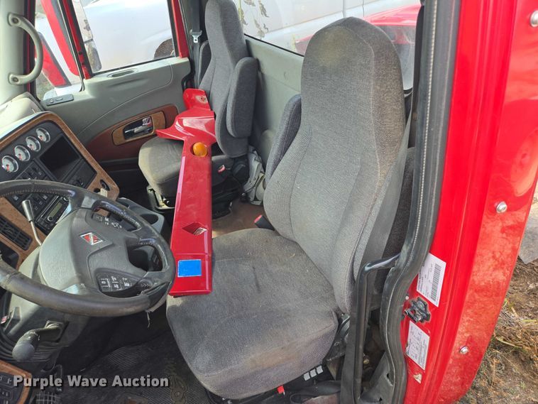 image for item DY1103 2010 International ProStar Eagle Cab