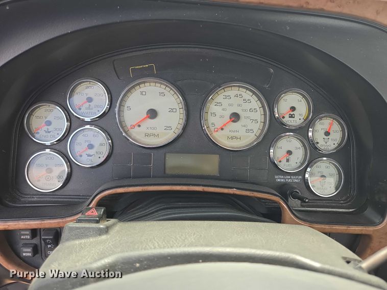 image for item DY1103 2010 International ProStar Eagle Cab