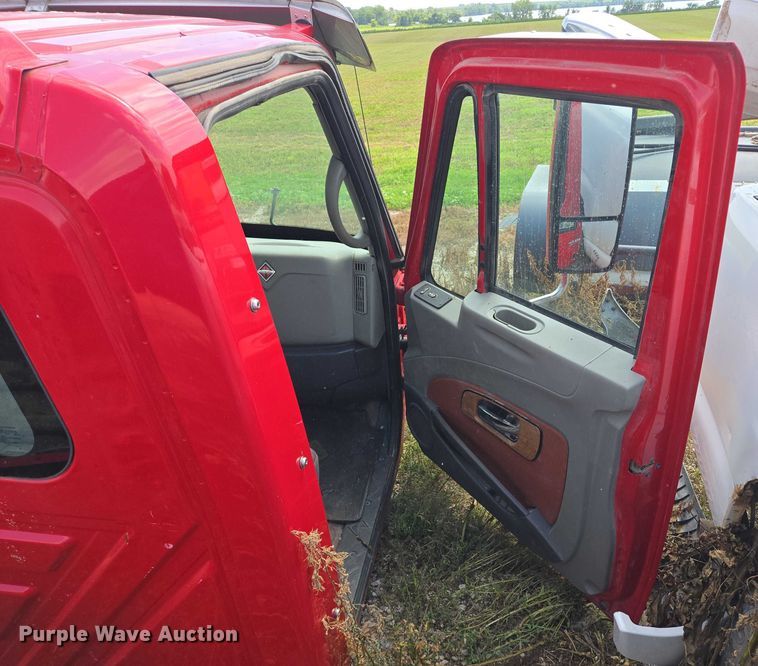 image for item DY1103 2010 International ProStar Eagle Cab