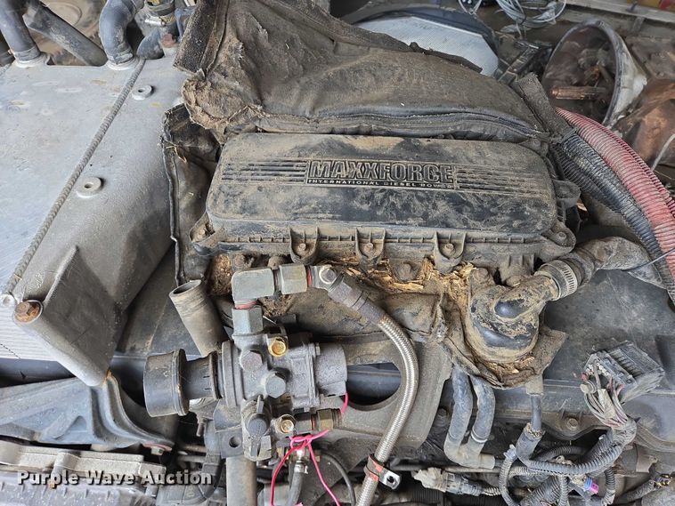 image for item DY1105 International Maxxforce engine