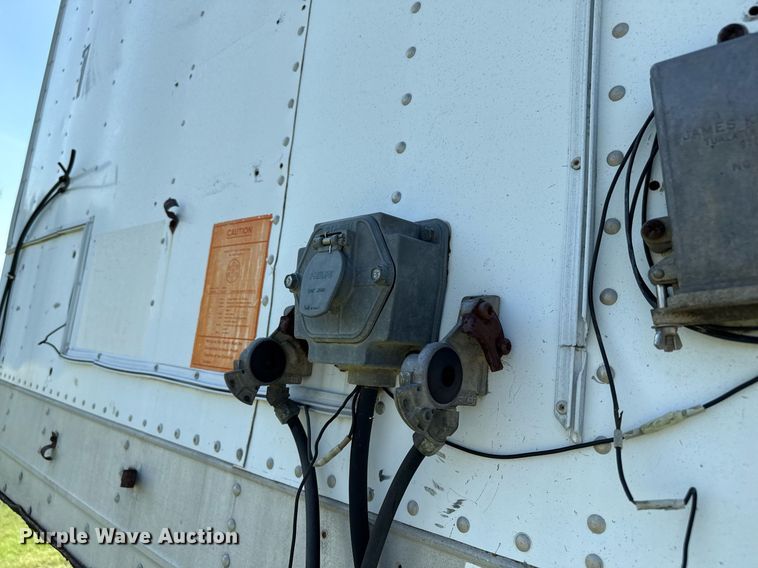 image for item DZ8582 1982 Great Dane 721TZ1B dry van trailer