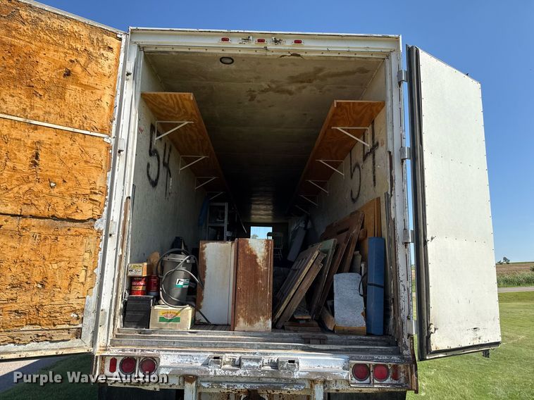 image for item DZ8582 1982 Great Dane 721TZ1B dry van trailer