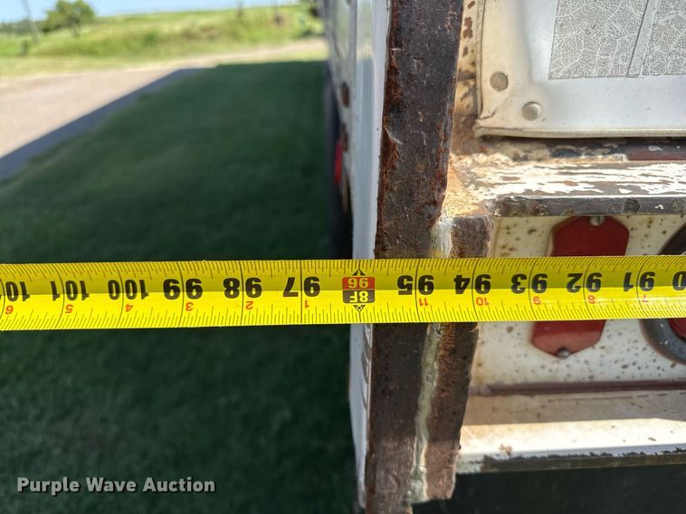 image for item DZ8582 1982 Great Dane 721TZ1B dry van trailer