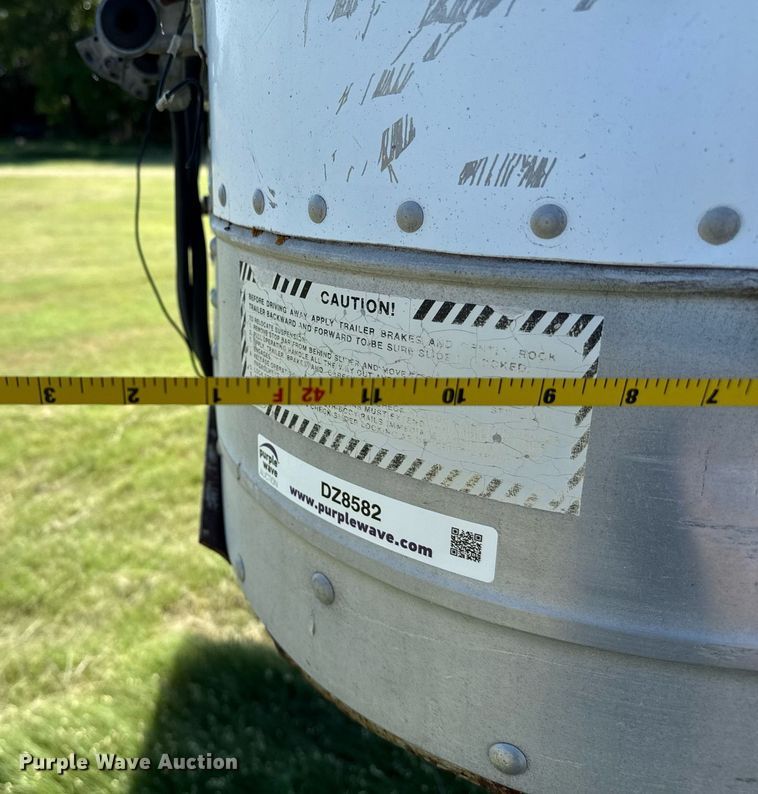 image for item DZ8582 1982 Great Dane 721TZ1B dry van trailer