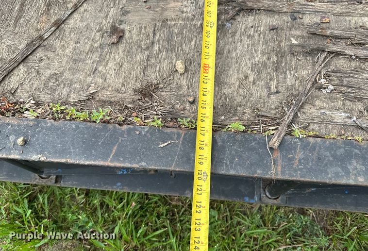 image for item EB2863 2001 Witzco Challenger RG-40 lowboy equipment trailer