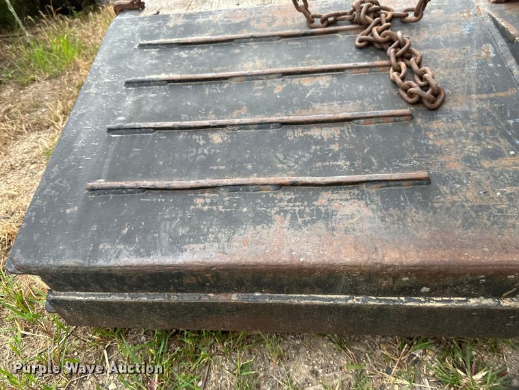 image for item EB2863 2001 Witzco Challenger RG-40 lowboy equipment trailer