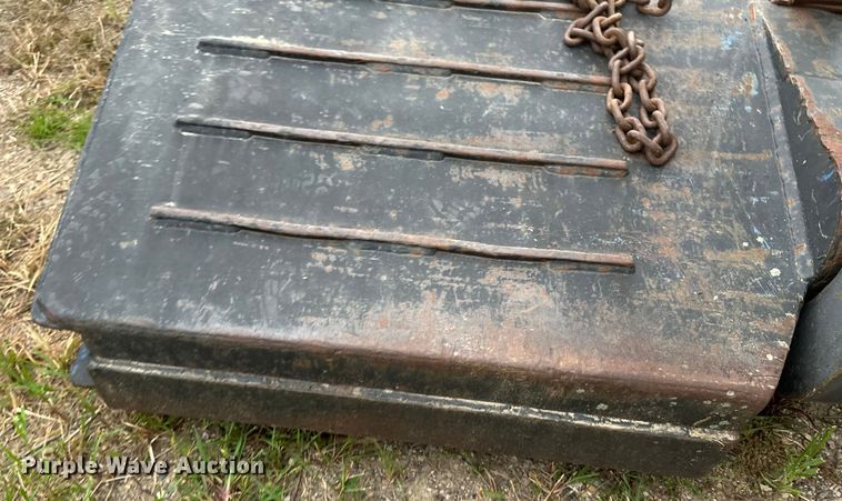 image for item EB2863 2001 Witzco Challenger RG-40 lowboy equipment trailer