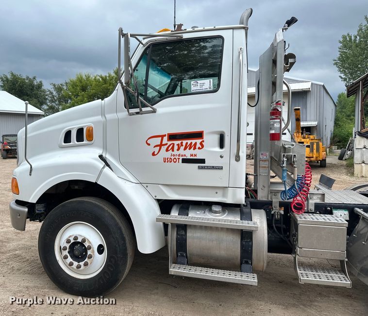 image for item EB2864 2008 Sterling LT semi truck