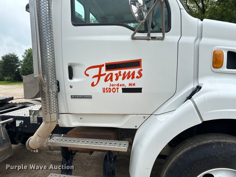 image for item EB2864 2008 Sterling LT semi truck