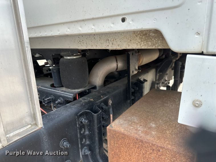 image for item EB2864 2008 Sterling LT semi truck