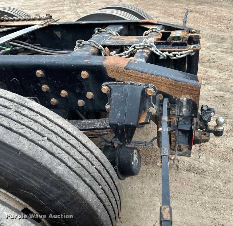 image for item EB2864 2008 Sterling LT semi truck