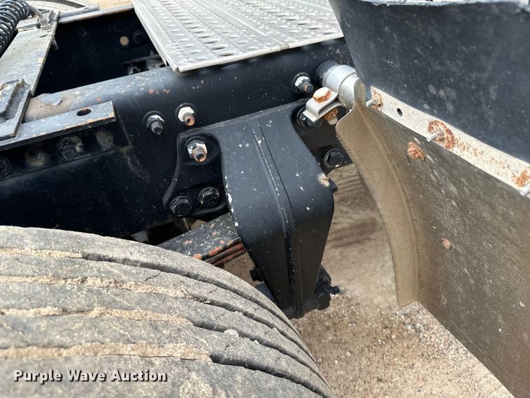 image for item EB2864 2008 Sterling LT semi truck