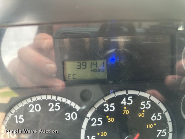 image for item EB2864 2008 Sterling LT semi truck