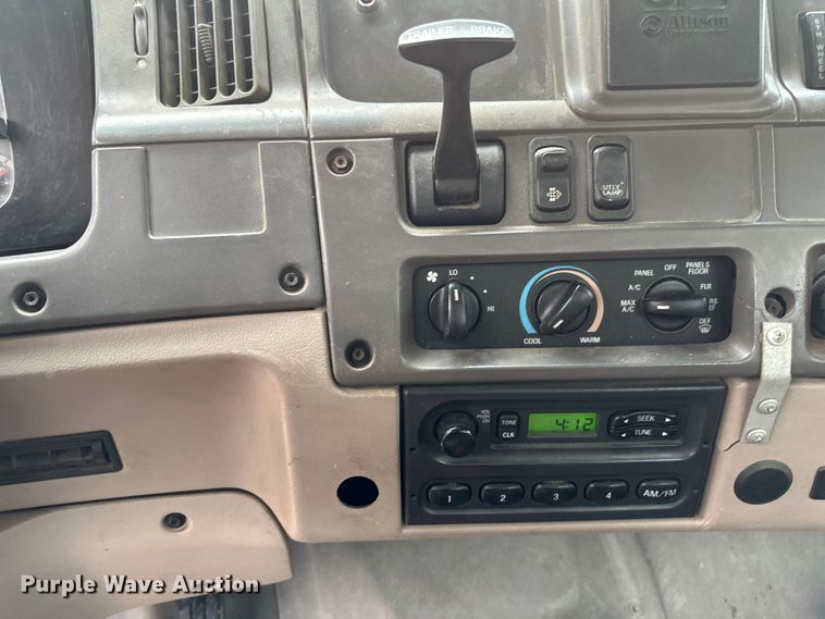 image for item EB2864 2008 Sterling LT semi truck