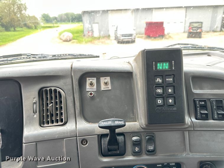 image for item EB2864 2008 Sterling LT semi truck