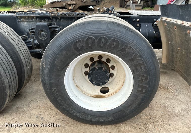 image for item EB2864 2008 Sterling LT semi truck