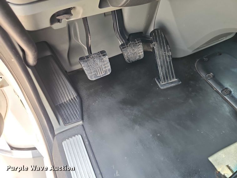 image for item EB8215 2018 Kenworth T680 semi truck