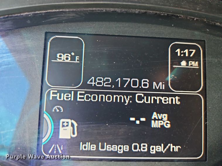 image for item EB8215 2018 Kenworth T680 semi truck