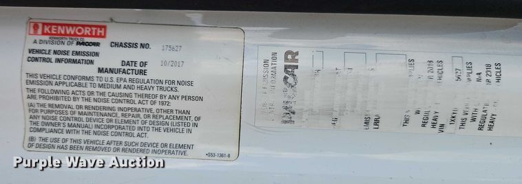 image for item EB8216 2018 Kenworth T680 semi truck