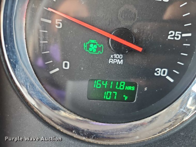 image for item EB8217 2018 Kenworth W9 Series semi truck