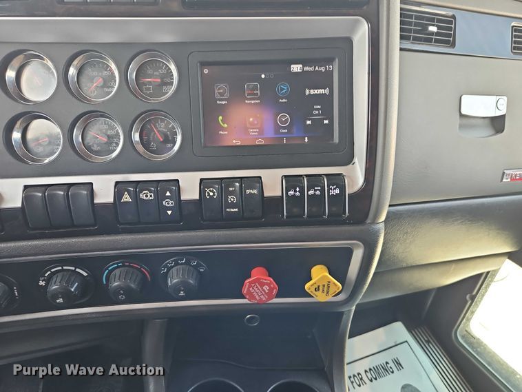 image for item EB8217 2018 Kenworth W9 Series semi truck