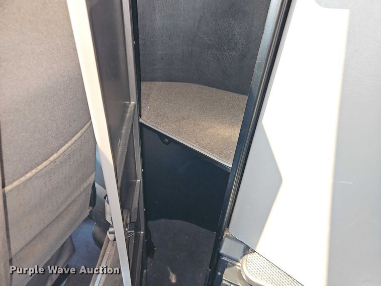 image for item EB8217 2018 Kenworth W9 Series semi truck