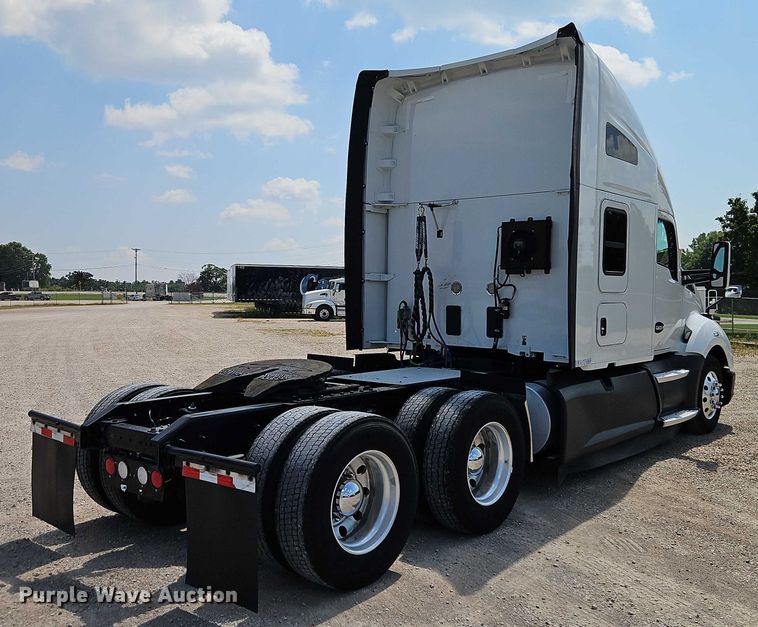 CAMIóN CAMAROTE 2017 KENWORTH