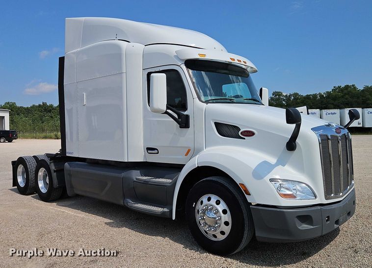 CAMIóN CAMAROTE 2019 PETERBILT