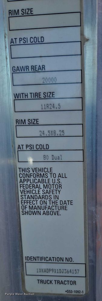 image for item EB8220 2013 Kenworth T660 semi truck