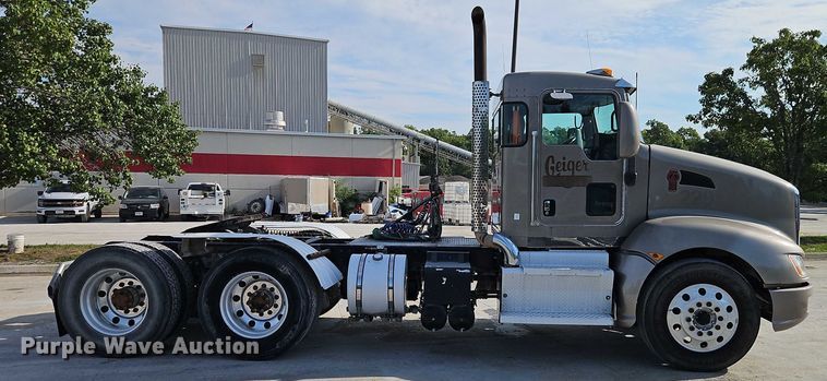 CAMIóN 2013 KENWORTH