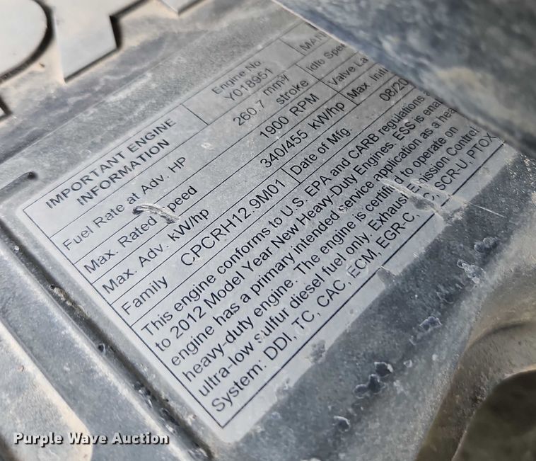 image for item EB8221 2013 Kenworth T660 semi truck