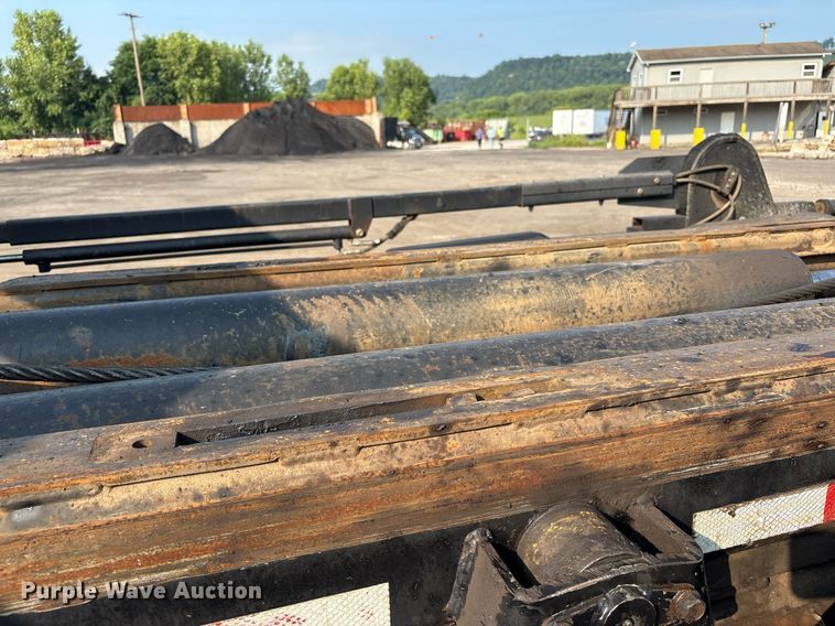 image for item EC4370 2015 Kenworth T800 roll-off container truck