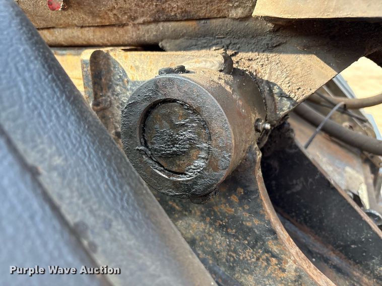 image for item EC4370 2015 Kenworth T800 roll-off container truck