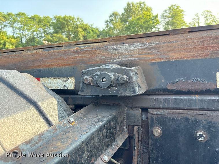 image for item EC4370 2015 Kenworth T800 roll-off container truck