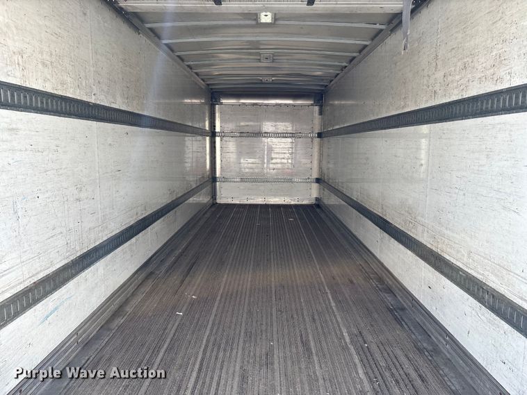 image for item EC4389 2017 Hino 268 box truck