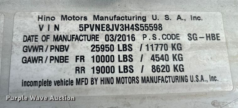 image for item EC4389 2017 Hino 268 box truck