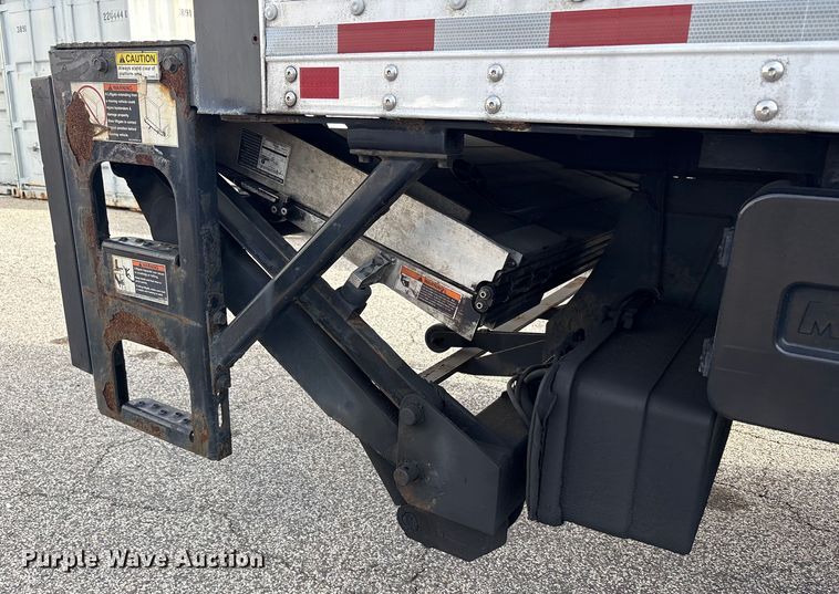 image for item EC4390 2017 Hino 268 box truck