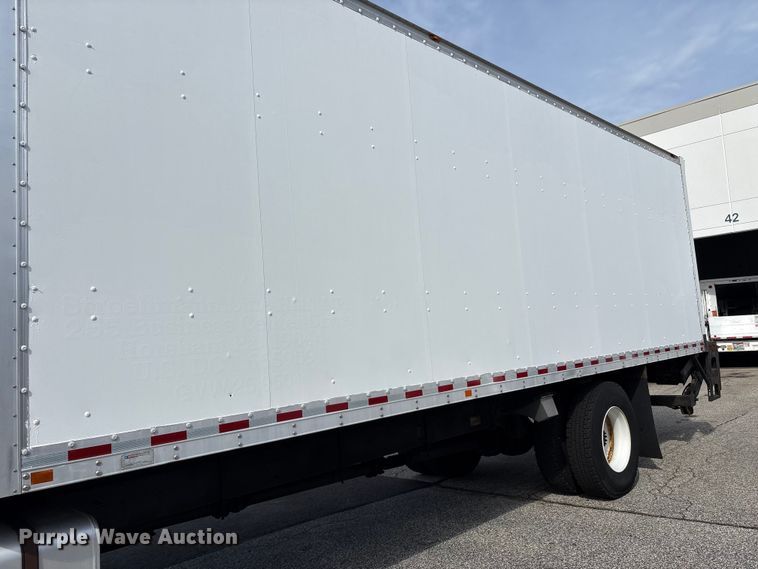 image for item EC4390 2017 Hino 268 box truck
